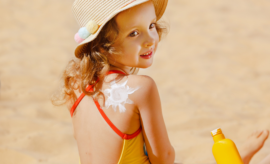 Come proteggere i bambini dal sole in modo naturale